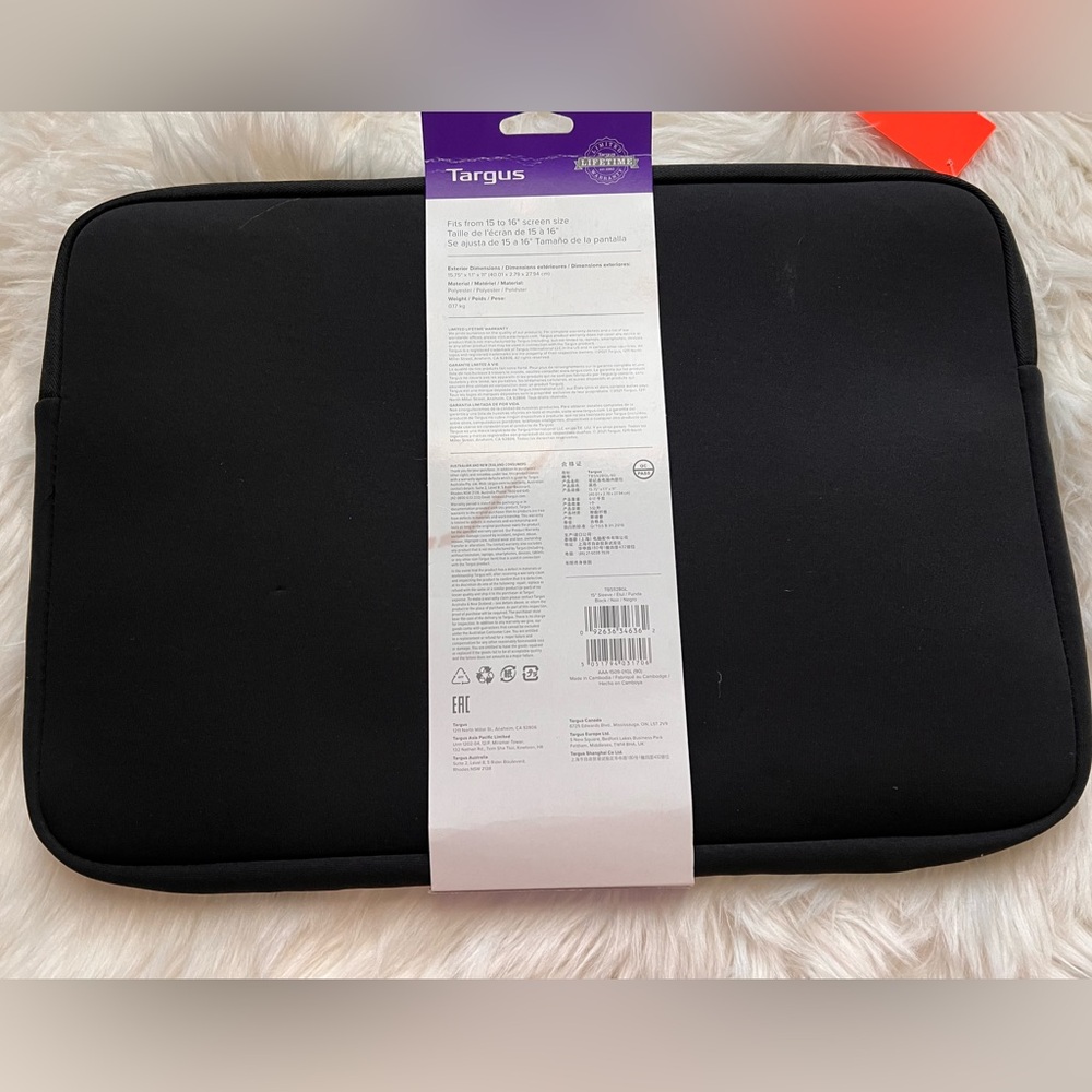 Targus Bonafide Black Laptop Sleeve - Picture 2 of 4